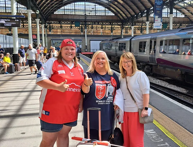 Hull KR supporters waiting to board a Hull Trains services to London